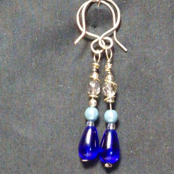 CCLHMHLLC Wired Jewellery Designs - Picture 1 of 4